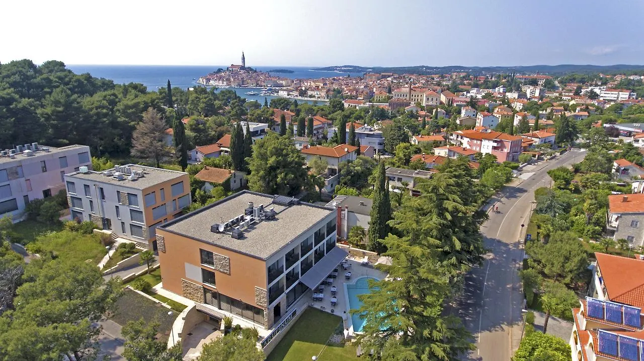 Hotel Arupinum Rovinj 4*,