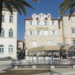 xii-century-heritage-hotel-trogir.hotels-in-trogir.com/