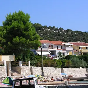 Nada , Barbat na Rabu Croatia