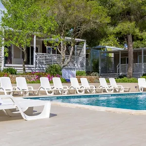 **** Village de vacances Mobile Homes Peskera Croatie